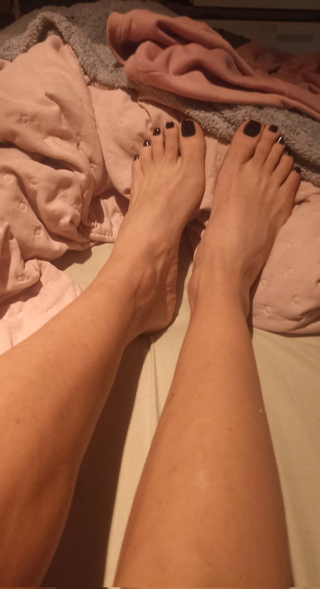 rosebudtoe35710's tweet photo. 👅👅 https://t.co/3Jsm5QHdrl