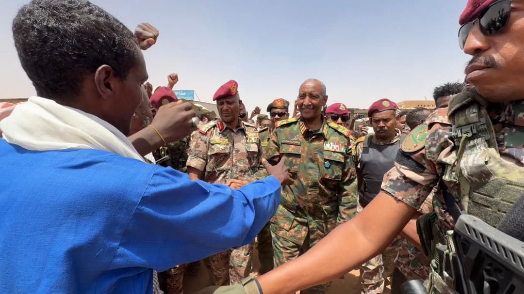 هاشتاق السودان tweet media