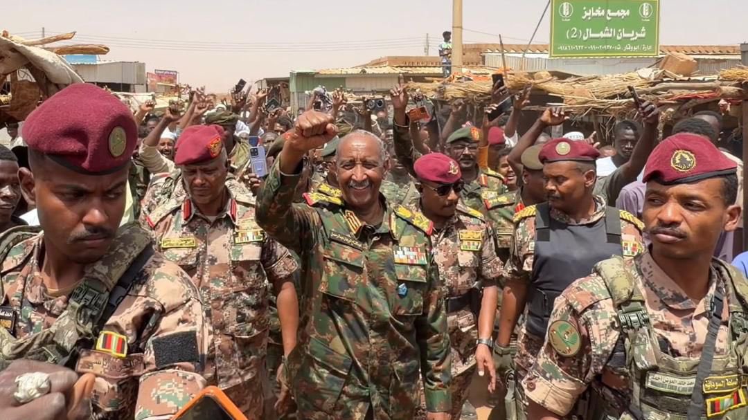 هاشتاق السودان tweet media