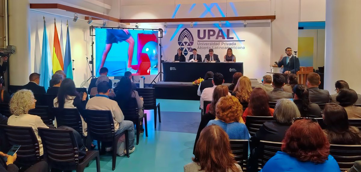 ICAMCBBA's tweet photo. El Presidente a.i. de la ICAM, Ramiro García, participó del acto de inauguración de las nuevas carreras de Enfermería y Fisioterapia y Kinesiología de la Universidad Privada Abierta Latinoamericana (UPAL), en la sede Cochabamba.

+INFO: https://t.co/QWxomBfibA https://t.co/5kgX67bRxu