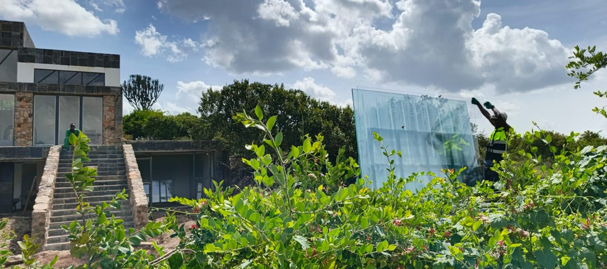 David1696212841's tweet photo. Name a place and we’ll deliver 🚚💨 This one took us all the way to Chumvi, Laikipia County. Muchiri Aluminium &amp; Glass — delivering quality glass and aluminium wherever you are. Ready to be packed and delivered countrywide! 📍Juja | 📞 0748 116 295 https://t.co/pJRxpxIr2d