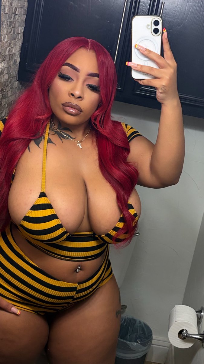 therealdebree's tweet photo. Can you be my baby❤️ https://t.co/X2ttXvQATl