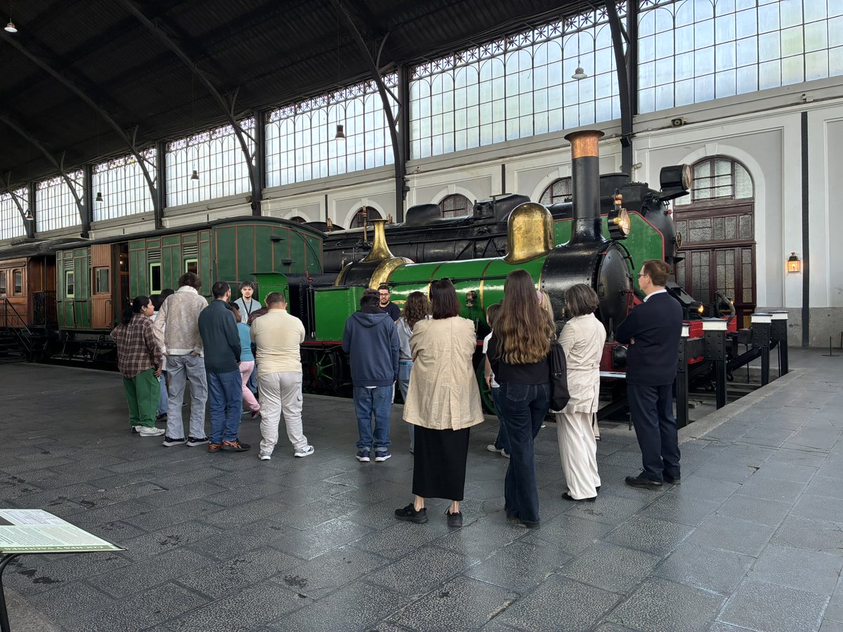Museo del Ferrocarril tweet media