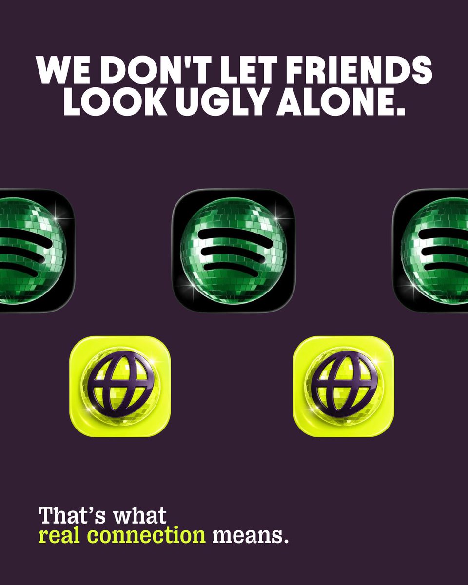firsty_app's tweet photo. When a friend makes a questionable style choice, you have to support them through it. 

Solidarity, @Spotify 🤝 

We might not be able to save your home screen aesthetics, but we’ll always make sure your music never buffers. Happy 20th! 🪩❤️

#spotify #spotify20 #spotifylogo https://t.co/aluaAdU7kT