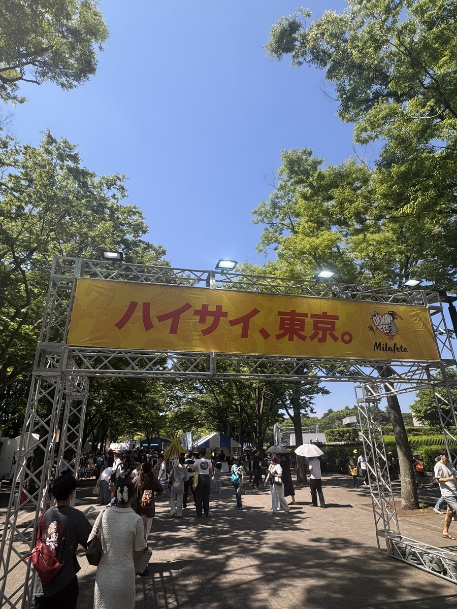 OR_hiroki1201's tweet photo. 沖縄フェス今年も最高だった〜☀️
存分に沖縄の雰囲気を堪能できたのもそうだけどまさかのHIROKIさんとの想い出もできた！
来年もよろしくお願いします〜 https://t.co/jDu5MH5B00