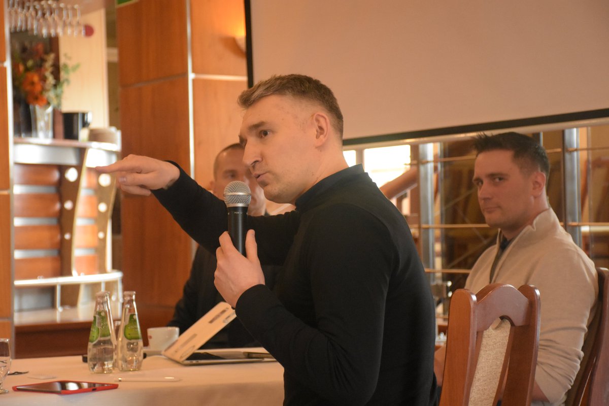 instwolnosci's tweet photo. Przez ostatni weekend Czorsztyn stał się miejscem intensywnych rozmów o Polsce, AI, geopolityce, edukacji i przyszłości państwa.

Za nami Zjazd Absolwentów SPIW 2026.

W programie:
— debaty strategiczne
— wystąpienia uczestników
— hackathon projektowy
— rozmowy, które trwały długo po oficjalnej agendzie

Dziękujemy wszystkim Absolwentom, Wykładowcom i Gościom za obecność.

Szczególne podziękowania dla Krzysztofa Dykiego za mocną rozmowę o AI i wyzwaniach stojących dziś przed Polską.