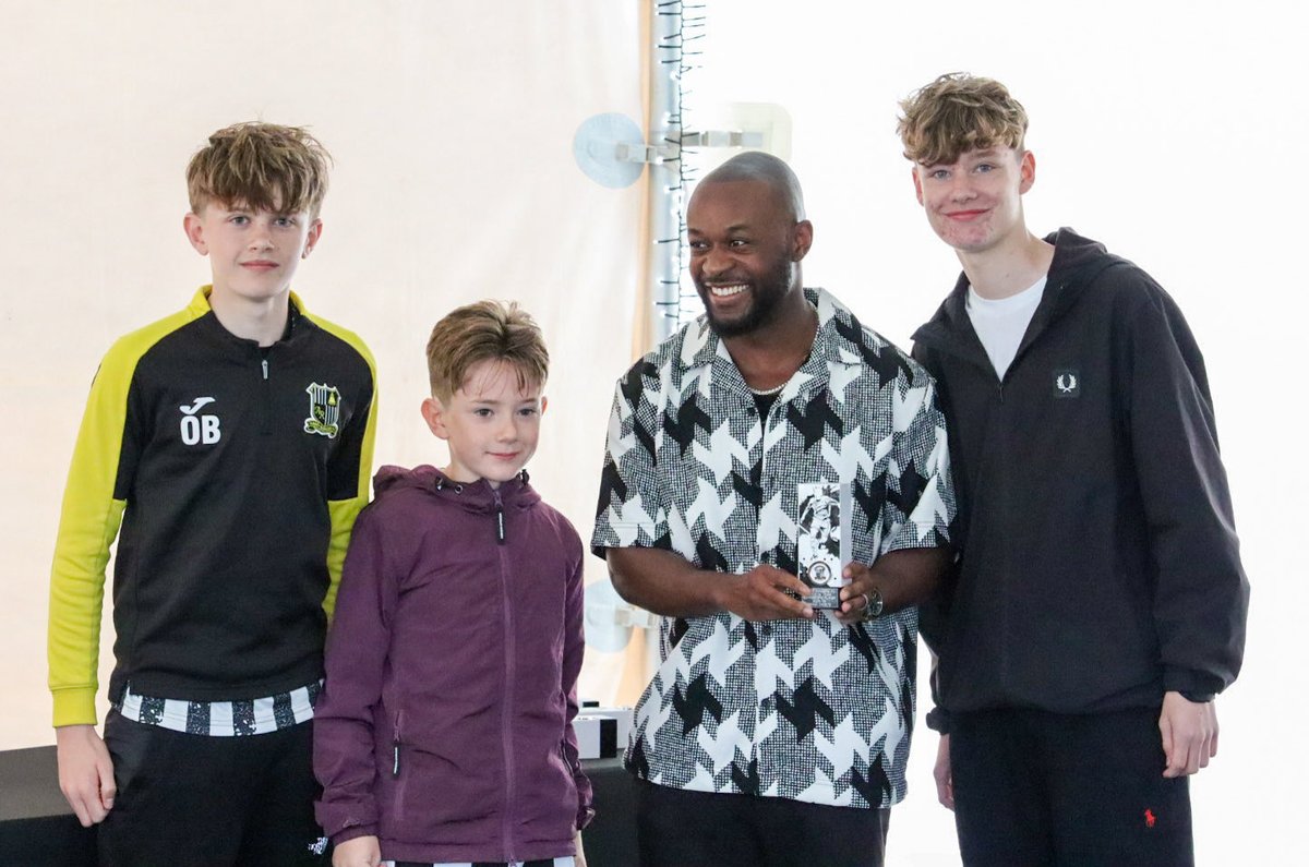 fc_abbeyrangers's tweet photo. Presentation day and 1st up was Supporters player on the season which this year went to @danilocadete7 https://t.co/PzDOZRuHw3