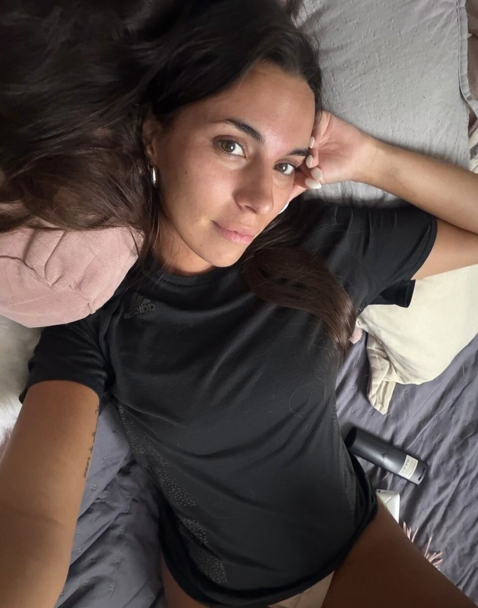 Alina aus Frankfurt tweet media
