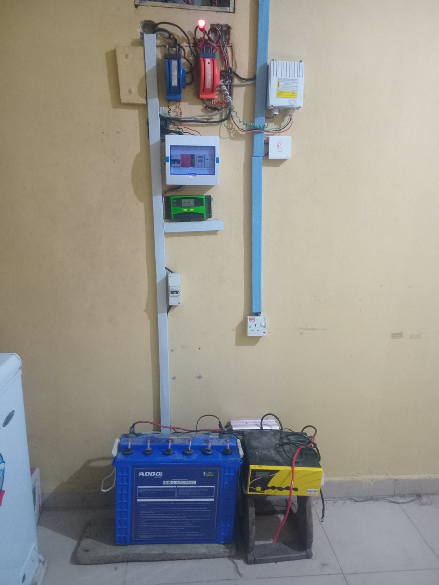 fetronicsltd's tweet photo. 📸 BEFORE PICTURE (Solar Upgrade Project) ☀️⚡

A client reached out to us at FeTronics LTD requesting a solar system upgrade.

This is the current setup before the upgrade 👇

Many times, solar systems start small, but as energy demand increases (due to more appliances, longer backup hours, or higher comfort needs), an upgrade becomes necessary.

🔍 Our job is to assess:
✅ current inverter capacity
✅ battery health & backup time
✅ panel performance
✅ wiring and load distribution
✅ system efficiency

Then, we recommend the best upgrade plan for improved performance and long-term reliability.

📌 This is the BEFORE stage… AFTER, coming soon! 🔥

FeTronics LTD — We Build. We Power. We Inspire. ☀️⚡

#SolarUpgrade #BeforeAndAfter #SolarEnergy #FeTronicsLTD #RenewableEnergy #InverterSystem #LithiumBattery #NigeriaSolar #CleanEnergy