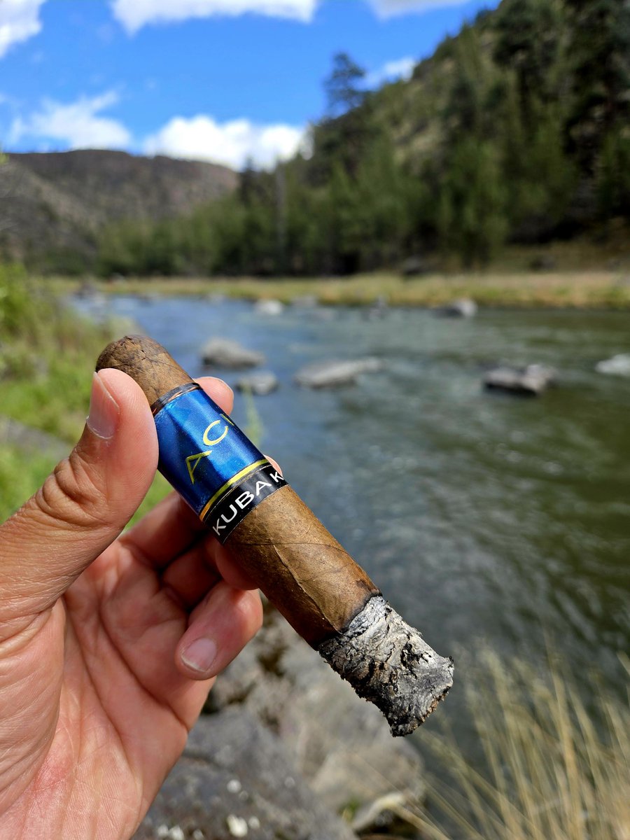 EstelaWildEd's tweet photo. Incredible day on the Crooked River in Oregon. Rainbow trout on Panther Martin spinners all day. Enjoyed a @drewestatecigar Kuba Kuba and remembered my mentors who passed. Blessed is the only way to describe the experience. https://t.co/lnkm2V8hr9