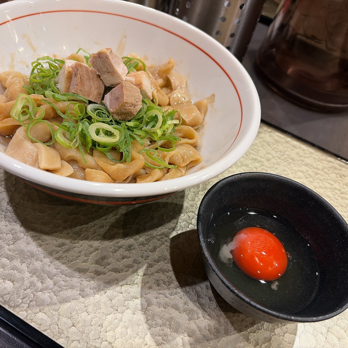 すーぱーもちこ tweet media