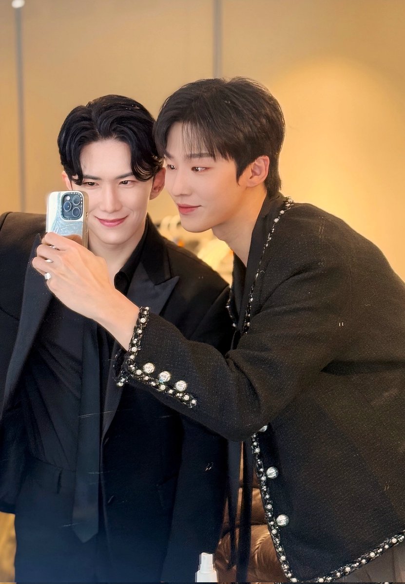 정동화 아카이브🌸 tweet media