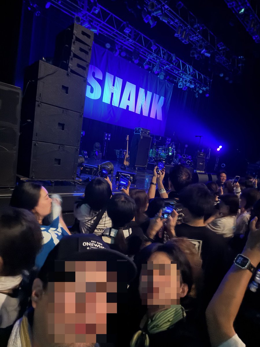 Papa310shit's tweet photo. SHANKジーフリ終わったー！
楽しかったなー！
次はサタニックカーニバル！
今年は日曜日だけだけど楽しみだー！おまけのガンダム！ https://t.co/pc4ypoqvsl