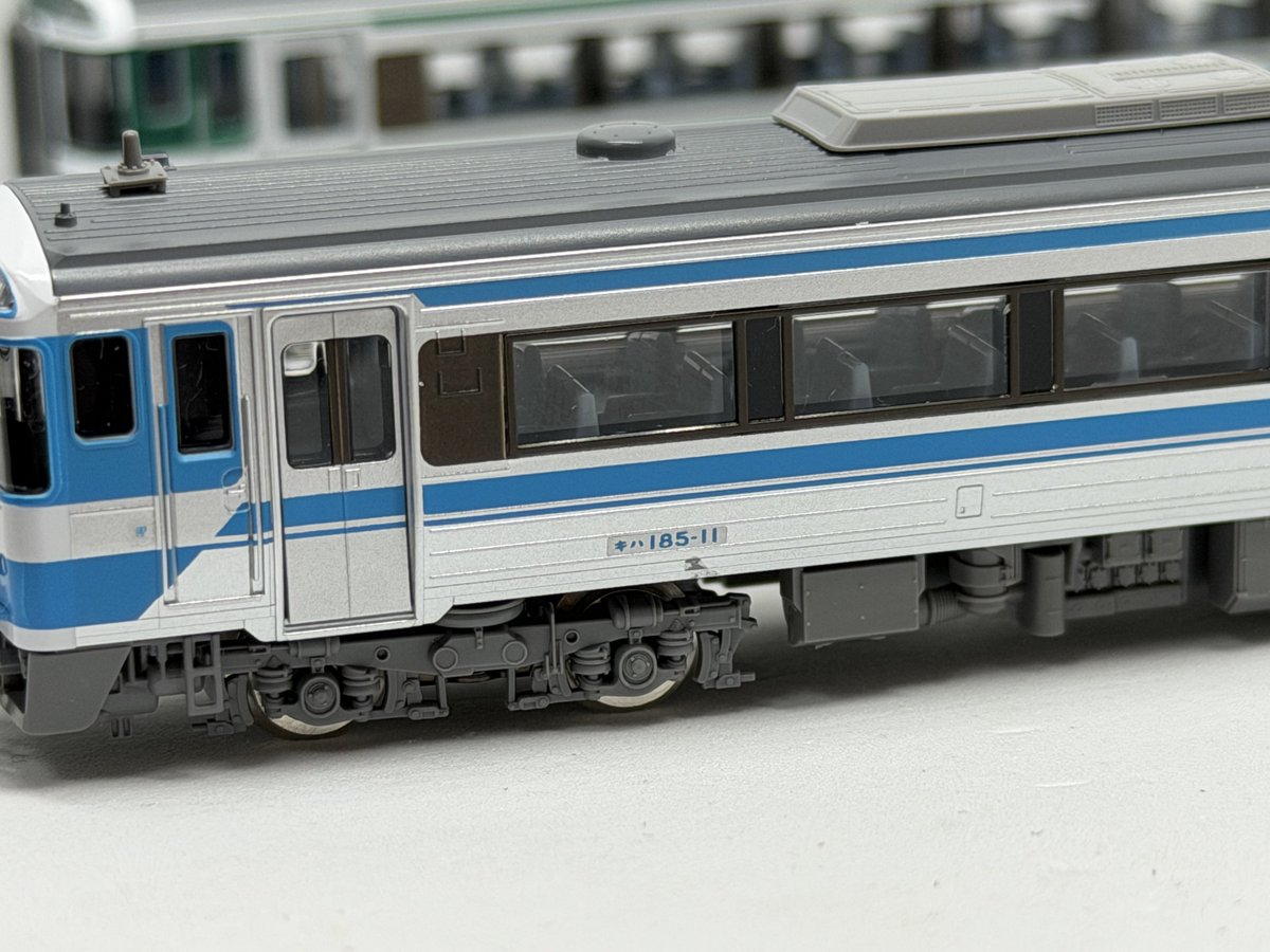 TOMIXのキハ185 アイランド仕様もrailroad modelR(@r_railroad )さんの