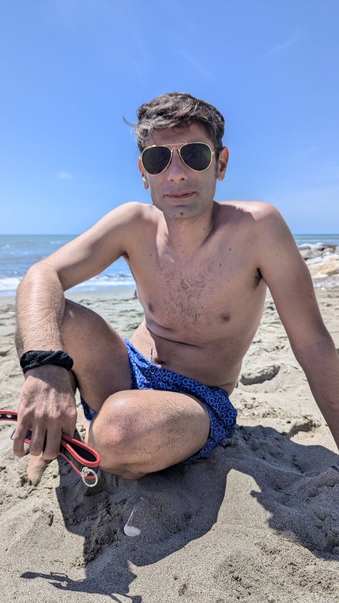 Baboden87's tweet photo. Elon non credeva che il cazzo fosse davvero il mio. 🤡
I'm back bitches! 😎 https://t.co/PRdOru0Ow5