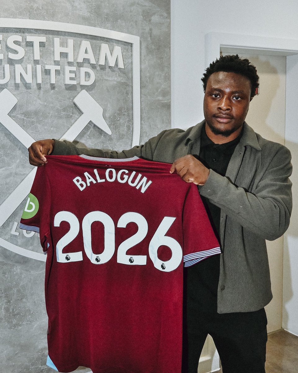 WestHam's tweet photo. We are delighted to announce that Academy forward Majid Balogun has signed his first professional contract with the Club ⚒️

Congratulations, Majid!
