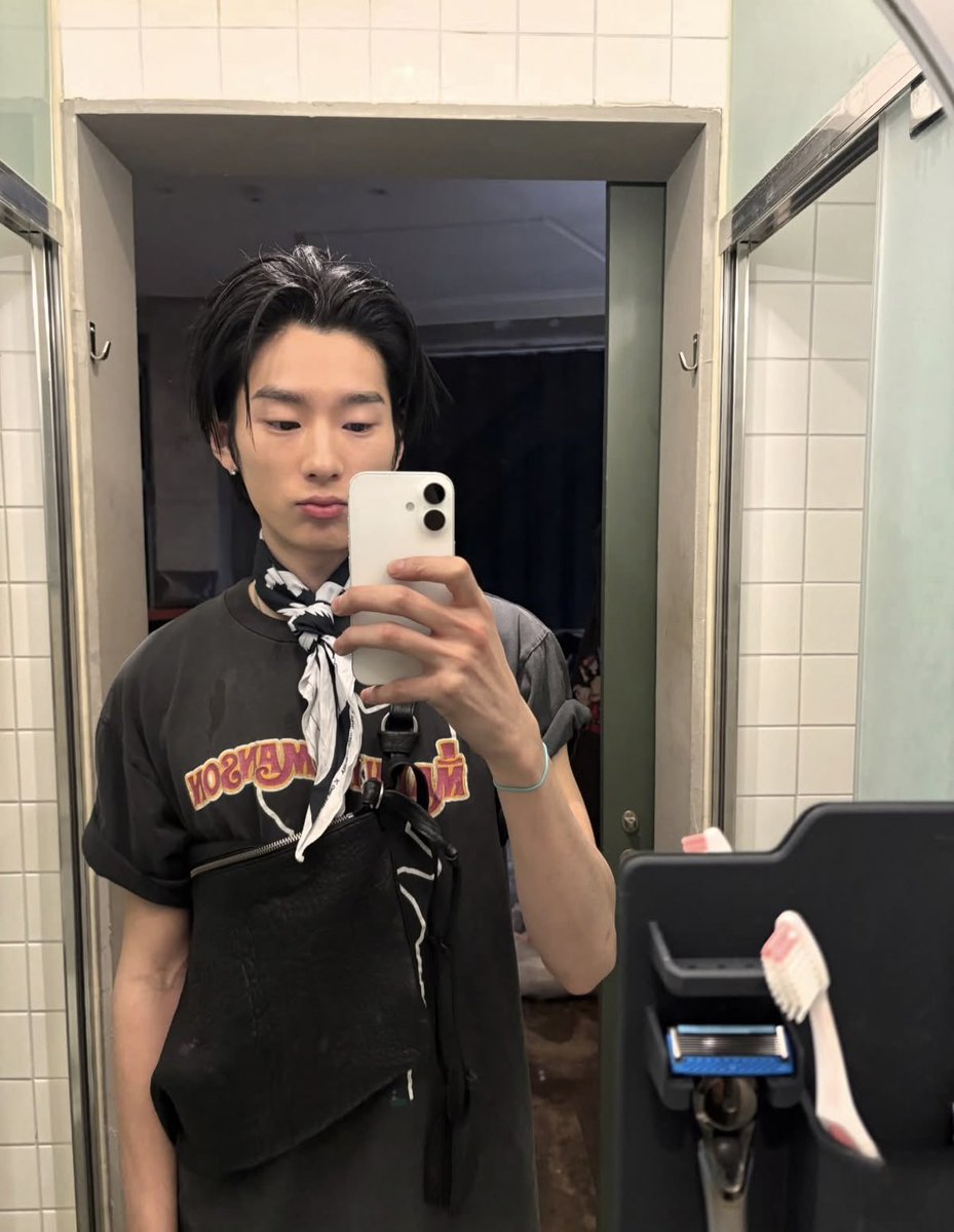 대머리 tweet media