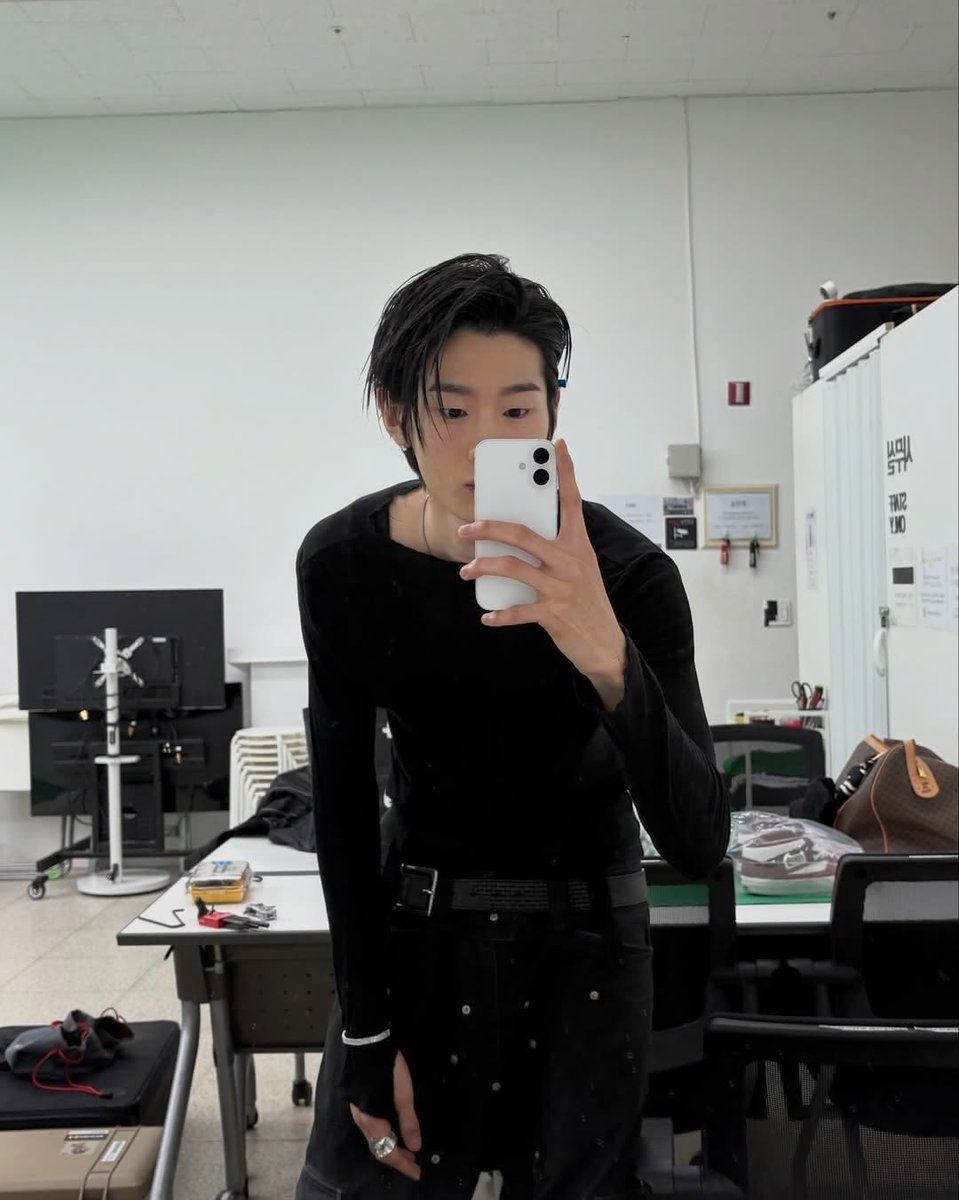 대머리 tweet media