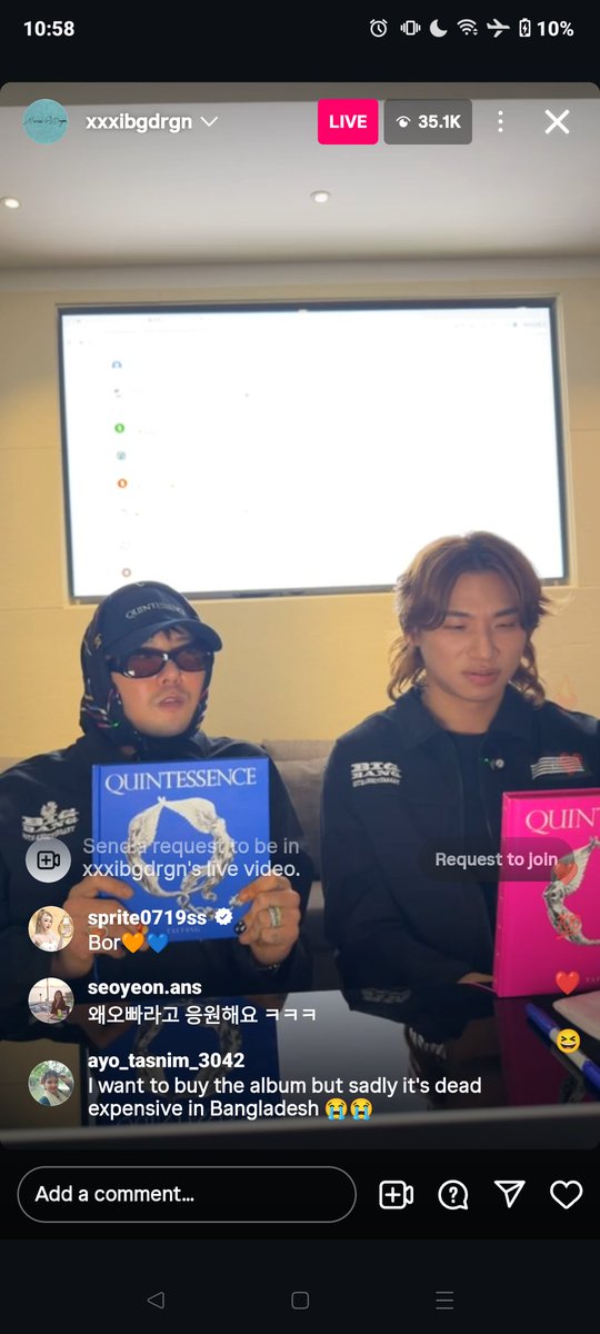 _xx88drgn's tweet photo. Look at these 2 fans https://t.co/xzHpum7zXU