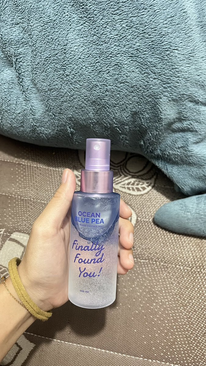 yourezya's tweet photo. wts preloved ffy finally found you facemist 
90k 
baru banget 
masih banyak
bisa oyen
jakarta barat https://t.co/lPWtHw3hUV