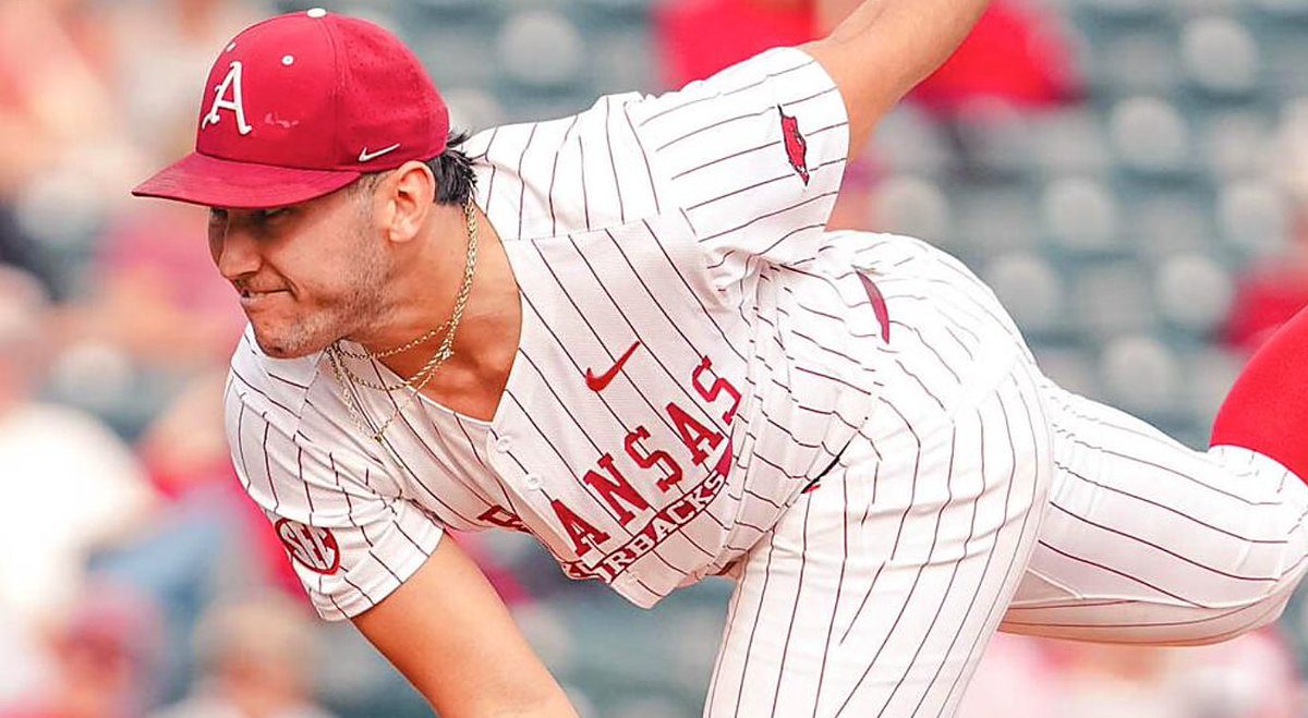 allhogsnow's tweet photo. Potential rock for @RazorbackBSB postseason had traumatic path before appearing out of nowhere with Hogs. Also, well known @ArkRazorbacks pitcher way better than fans realize.

@SEC @SECNetwork @BeaverBaseball @SInow @CWSOmaha 
#WPS #Arkansas #GoBeavs
➡️ https://t.co/1cdPAObIe3 https://t.co/jcN31U0afa