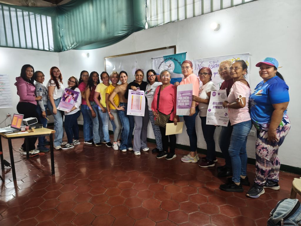 ReDHFrontera's tweet photo. Mujeres de Portuguesa fortalecen redes de apoyo y prevención de la violencia de género 
https://t.co/0HkXjYrW5p https://t.co/HnDlYOaIOv