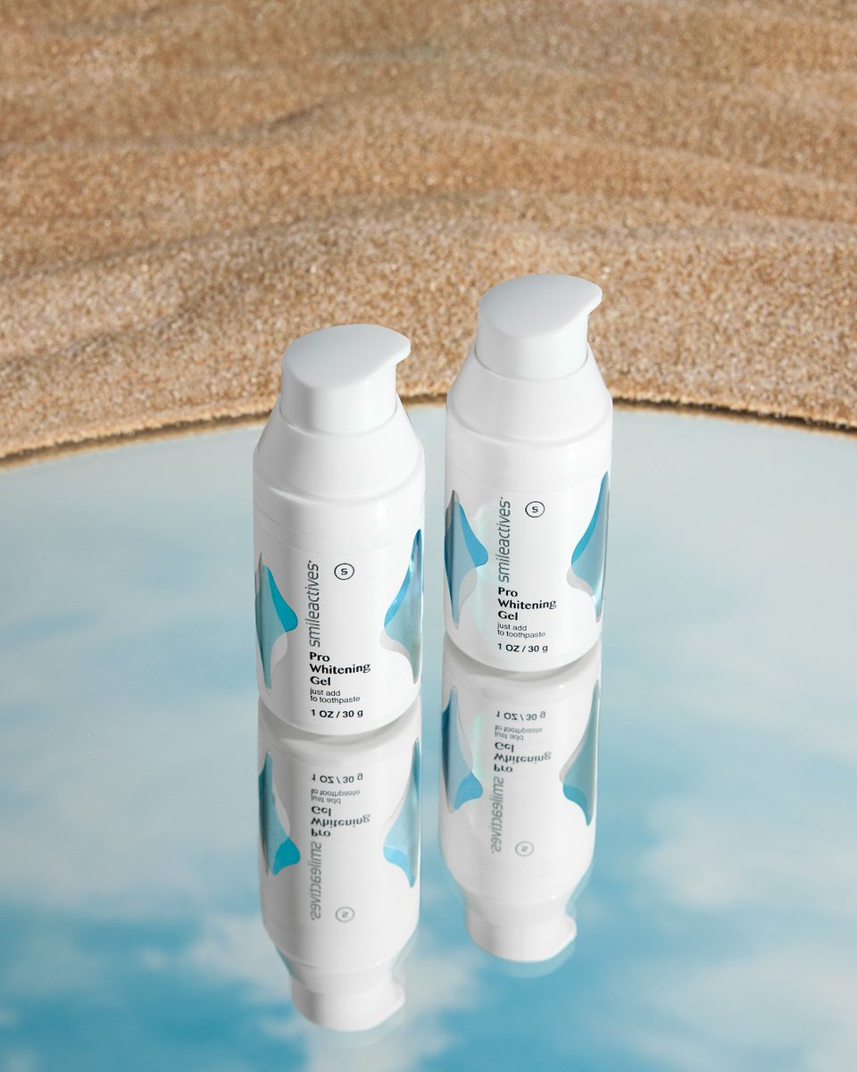 Smileactives's tweet photo. Holiday plans are all set ☀️ Grab our BOGO deal during our Memorial Day Sale and make sure you’re stocked up on Pro Whitening Gel for all those summer photos. 

Shop our Pro Whitening Gel now on https://t.co/FpevIadQsq https://t.co/0D0WXkwbZa