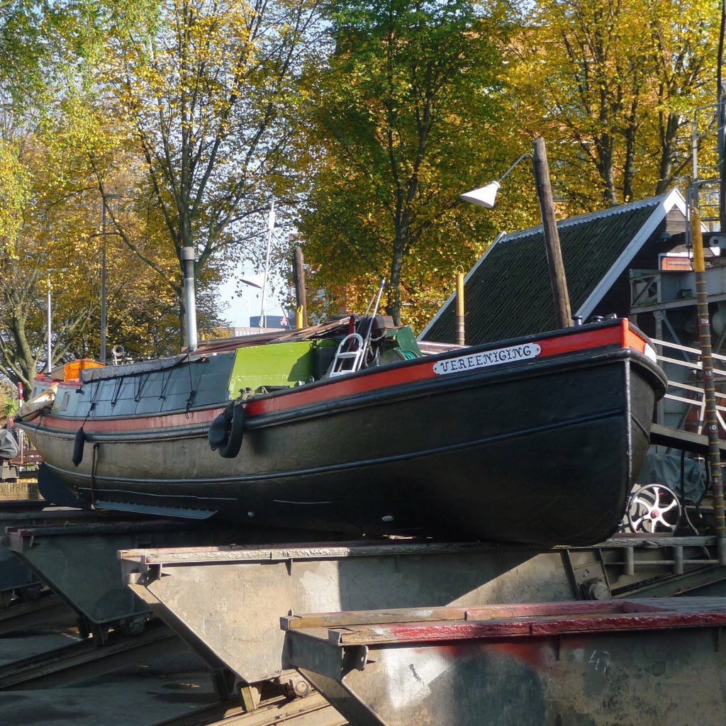 vallypee's tweet photo. Just 99p/c till tomorrow (or 20th in UK)

A unique  memoir about rebuilding both a life and a barge in a special Dutch community.

“The author who can even make plumbing entertaining.”

https://t.co/UiH7sKvBsu
https://t.co/5w5wvsyEf2

#welovememoirs #boatlife #livingafloat #books https://t.co/ansDwO0Uzn