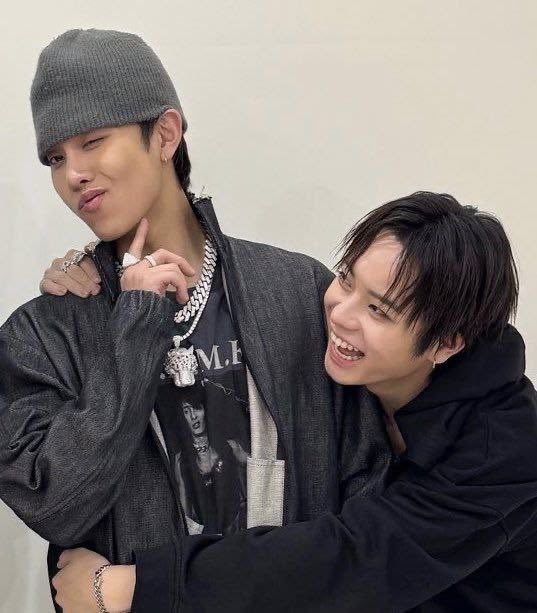 xsbiruuu's tweet photo. kadang #ryulyul kadang juga #ryulnit atau ga #ryulyulnit juga boleh deh🫠🫠 https://t.co/RTN2x8vPfh