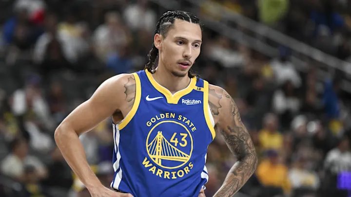 Warriors Lead tweet media