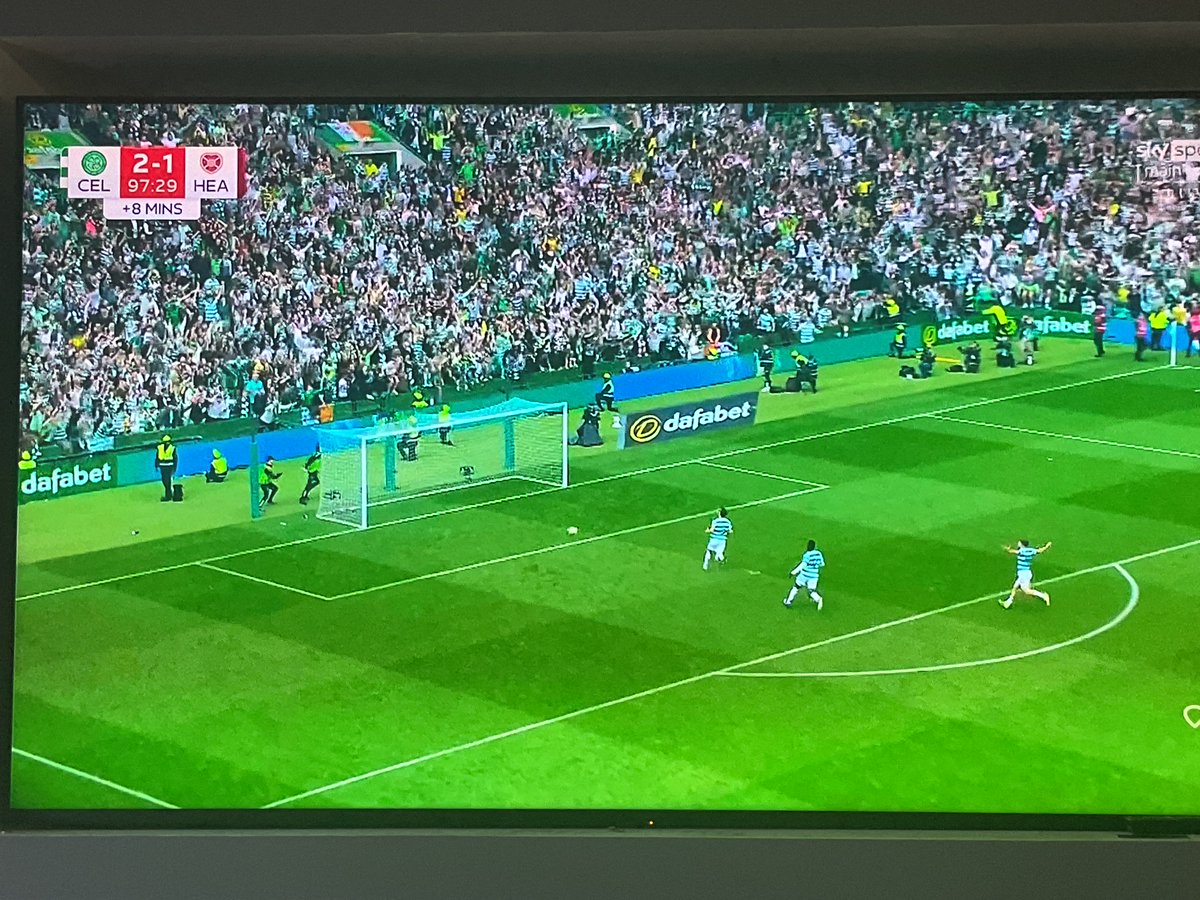blythblue's tweet photo. @talkSPORT Looks like a minimum of 31 seconds left. Yes not a massive amount of time, but the law states a minimum of 8 minutes. The referee is a liar. https://t.co/F7Hr0kYVn3