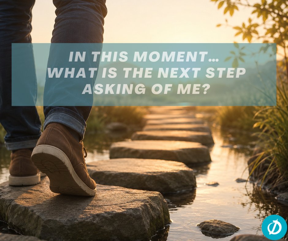 Ideal_Life_Plan's tweet photo. I’ve heard it said that how you live this moment is how you live your life.

That can sound a bit abstract.

So maybe we make it bite-sized.

What is one small thing you can do right now
to meet this moment as it is
and live a little more from the person you truly are? https://t.co/BfsWiRXh8j