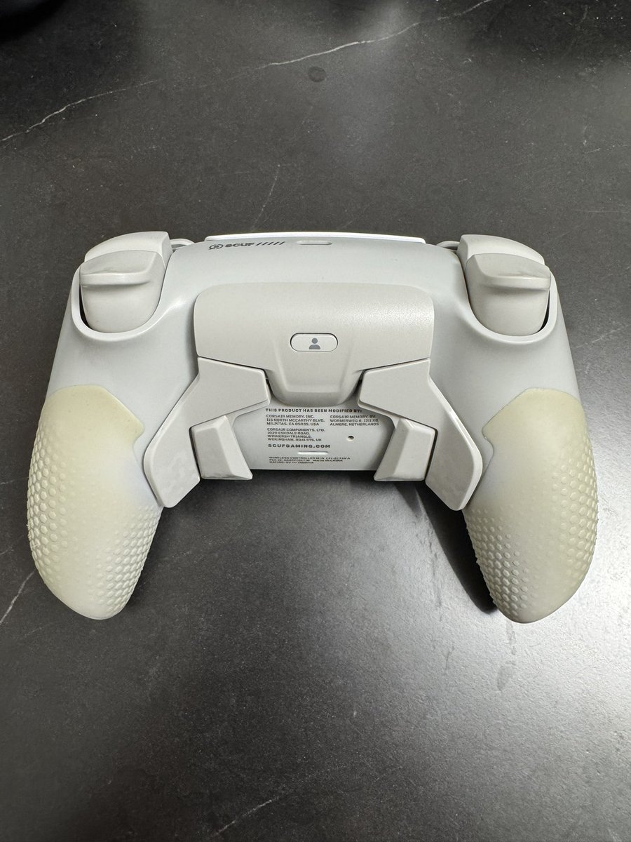 controllerlab_'s tweet photo. Installation et calibrage joysticks Hall Effect TMR pour @_AmA_wz ! https://t.co/wwsFdToapB