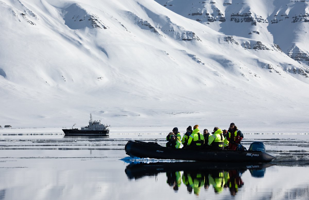 GECPRUK's tweet photo. Adventure solo travellers, we have news for you. Expedition Micro Cruise specialist @SecretAtlas has unveiled 6 new solo cabins aboard #MVFreya, redefining the #Arctic experience for independent explorers. Visit https://t.co/Sgnuetmqxy #TravelPR #SoloTravel #PolarTravel https://t.co/M2fI1eCiIc