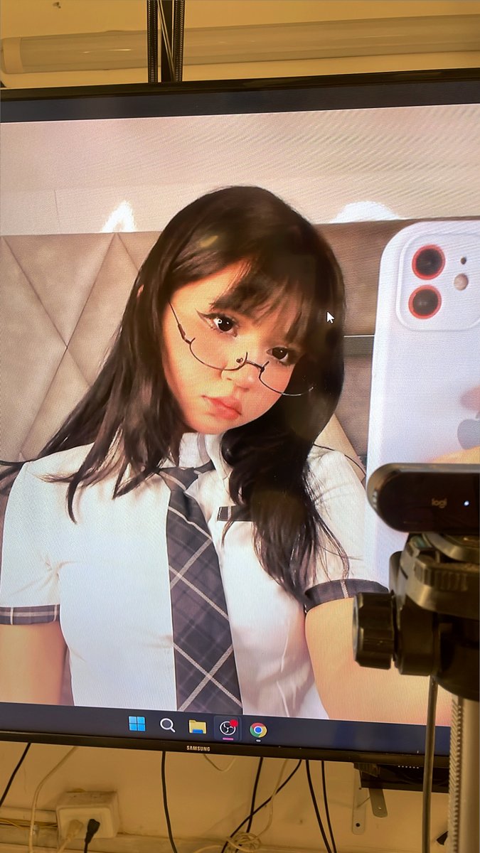 Lisa 🐰 tweet media