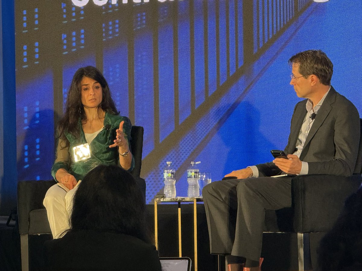 DavidBeckworth's tweet photo. Interesting presentation by Francesca Carapella on stablecoin self regulation and the role of stablecoin secondary market discipline at @AtlantaFed #FedFMC https://t.co/5OxGRXdVbj papers.cfm?abstract_id=5133007 https://t.co/gCU51gi4RZ