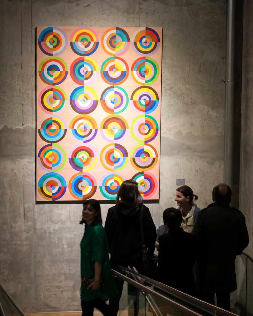 MuseoMACBA's tweet photo. ⭕️ ¡Feliz Día Internacional de los Museos! El lema de este año, establecido por el Consejo Internacional de Museos (ICOM), es "Museos uniendo un mundo dividido".

🔺A través de su colección, el Museo de Arte Contemporáneo de Buenos Aires reúne obras y artistas de todas partes del mundo, promoviendo, hace catorce años, el encuentro entre personas, culturas y perspectivas diversas mediante el arte contemporáneo y la mirada comprensiva.

🔺Lxs esperamos en Av. San Juan 328, todos los días de 12 a 19 hs, para seguir disfrutando juntos el poder del arte compartido.

#VamosAlMACBA #VamosAlMuseo #SomosContemporaneos #BuenosAiresArte #MuseosArgentina