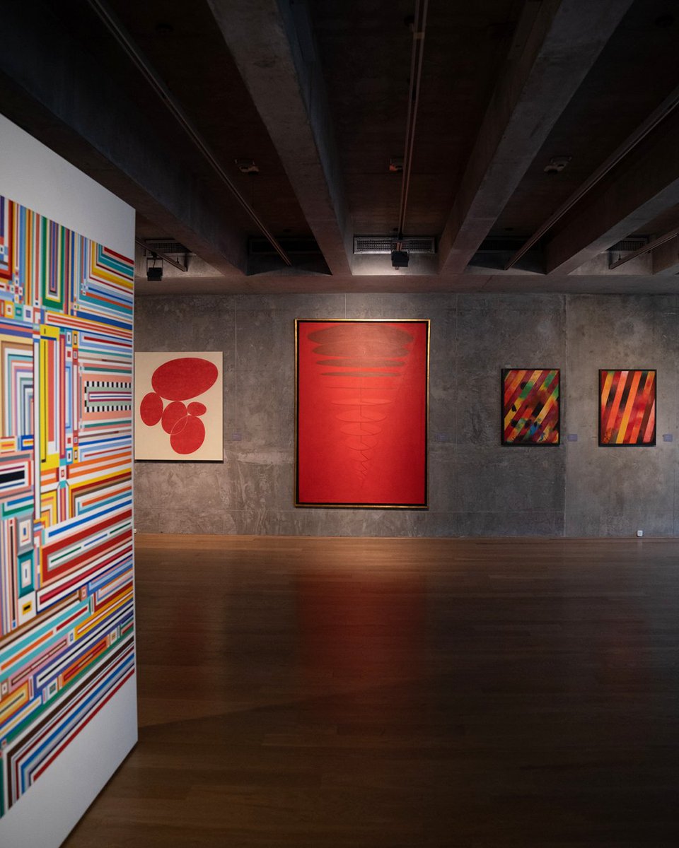 MuseoMACBA's tweet photo. ⭕️ ¡Feliz Día Internacional de los Museos! El lema de este año, establecido por el Consejo Internacional de Museos (ICOM), es "Museos uniendo un mundo dividido".

🔺A través de su colección, el Museo de Arte Contemporáneo de Buenos Aires reúne obras y artistas de todas partes del mundo, promoviendo, hace catorce años, el encuentro entre personas, culturas y perspectivas diversas mediante el arte contemporáneo y la mirada comprensiva.

🔺Lxs esperamos en Av. San Juan 328, todos los días de 12 a 19 hs, para seguir disfrutando juntos el poder del arte compartido.

#VamosAlMACBA #VamosAlMuseo #SomosContemporaneos #BuenosAiresArte #MuseosArgentina