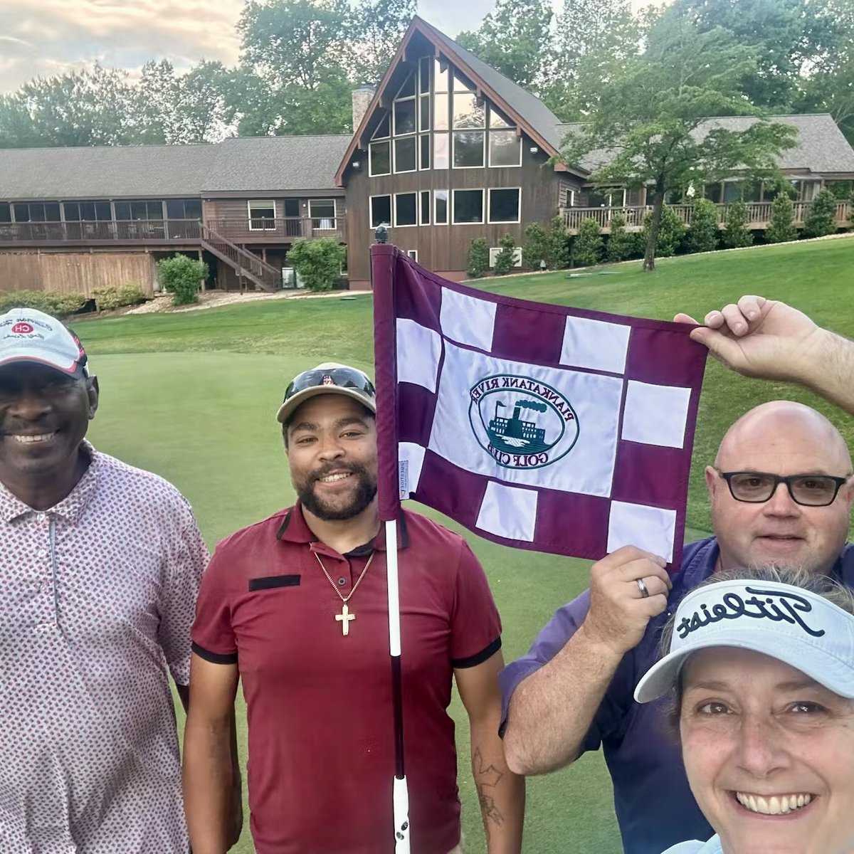 Spark Golf tweet media