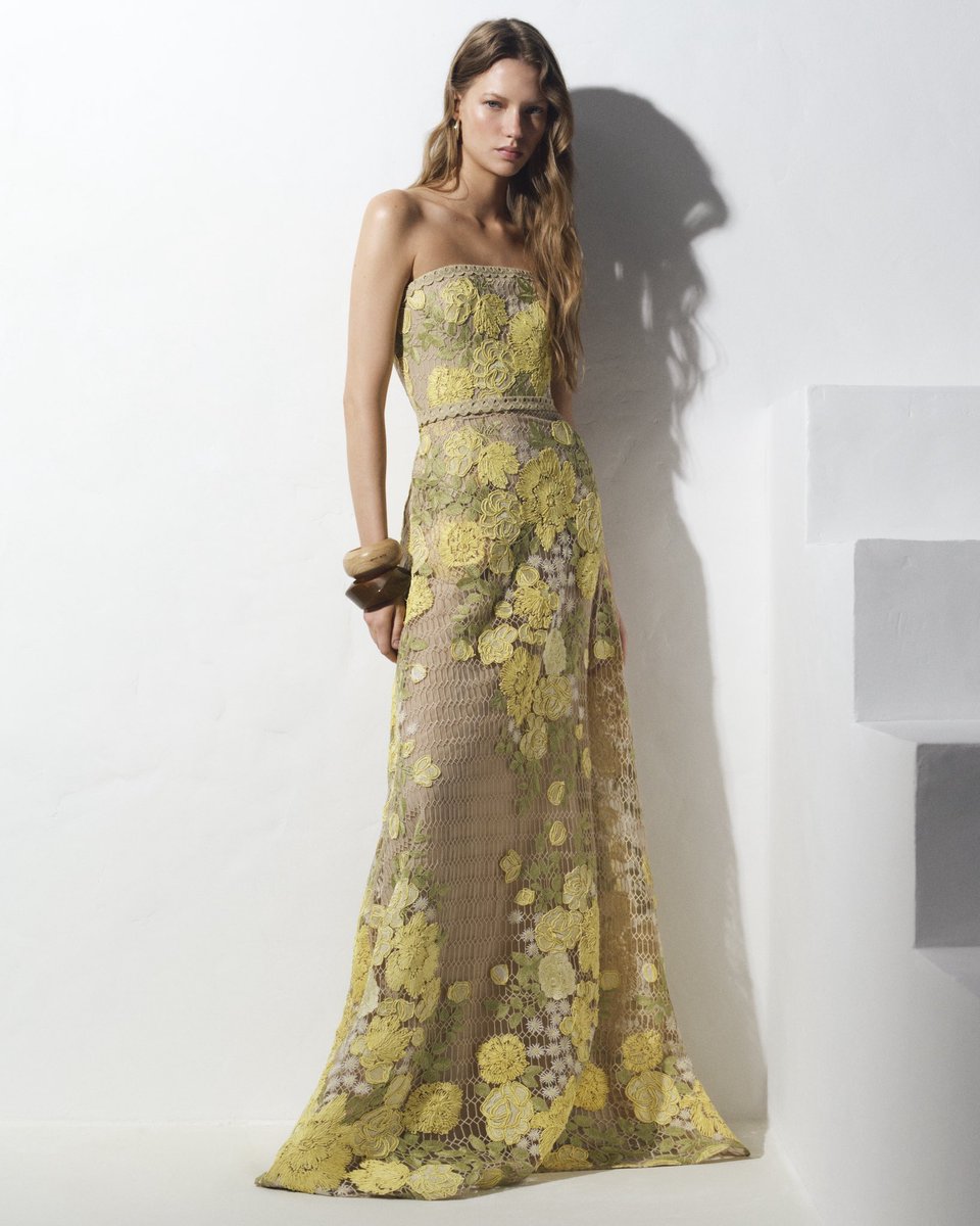 ELIE SAAB tweet media