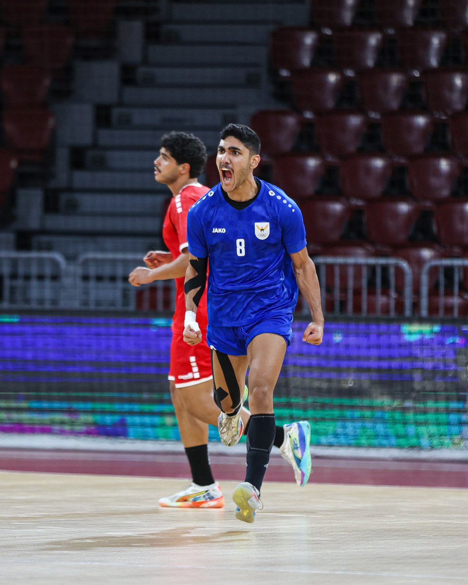 KHAkuwait's tweet photo. صور من المباراة | 
شباب الازرق  في دورة الألعاب الخليجية الرابعة امام منتخب الإمارات
🇰🇼🔚 https://t.co/I3I9UP6M6E