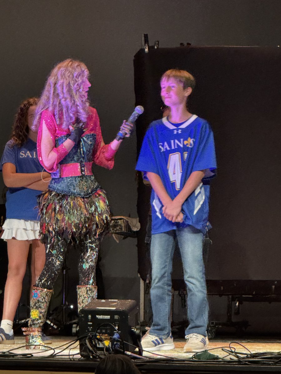 NSACADEMY's tweet photo. Seventh grade students taking Art and Band recently had the opportunity to travel to the American Theatre in Hampton to see Artrageous, an interactive performance that blended live music, visual art and audience participation into one high-energy show. #SaintsTogether #nsasaints https://t.co/ORPvAmSEHp
