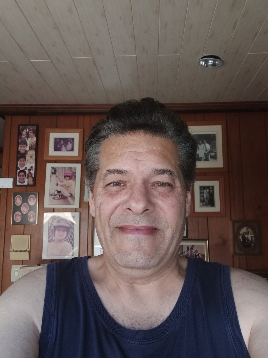 Russell DeCastro tweet media