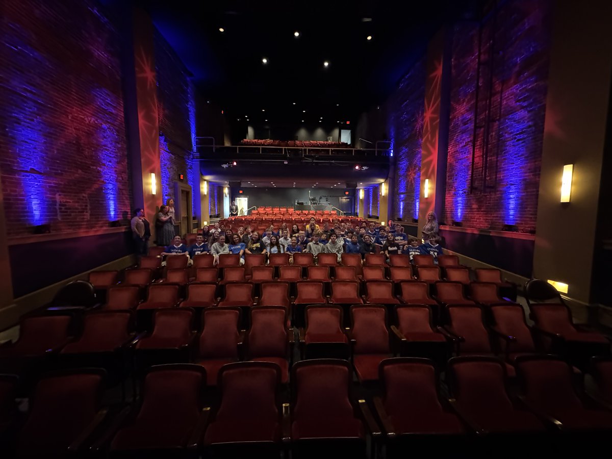 NSACADEMY's tweet photo. Seventh grade students taking Art and Band recently had the opportunity to travel to the American Theatre in Hampton to see Artrageous, an interactive performance that blended live music, visual art and audience participation into one high-energy show. #SaintsTogether #nsasaints https://t.co/ORPvAmSEHp
