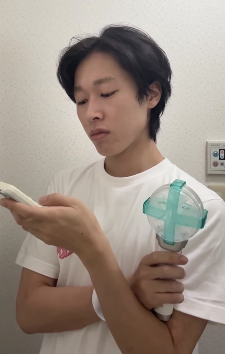 _lxooo7's tweet photo. え都本格的にモアなのか⁉️⁉️⁉️⁉️ https://t.co/yYcgV8rMtD