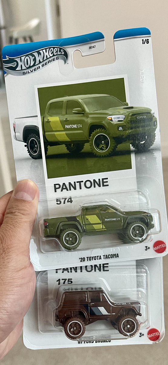 PatayCast's tweet photo. They’re starting to hit the local grocery store. The daughter was able to snag a couple of them. #hotwheels #diecast #patone https://t.co/QDvmCbs6gF