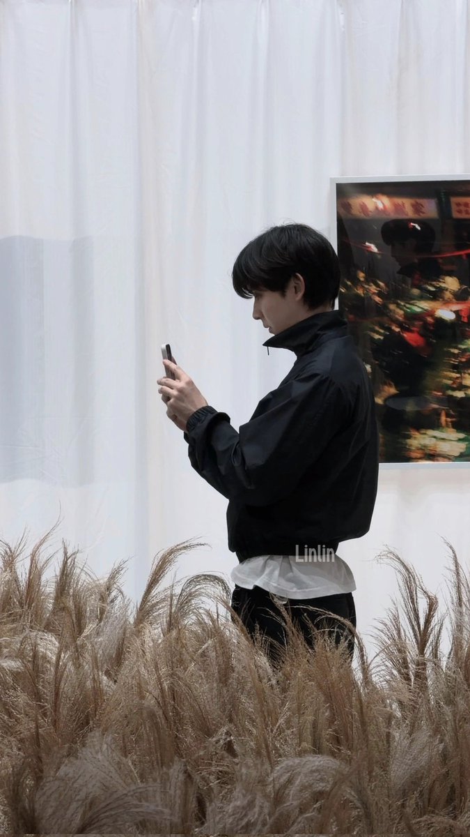 늦봄 tweet media