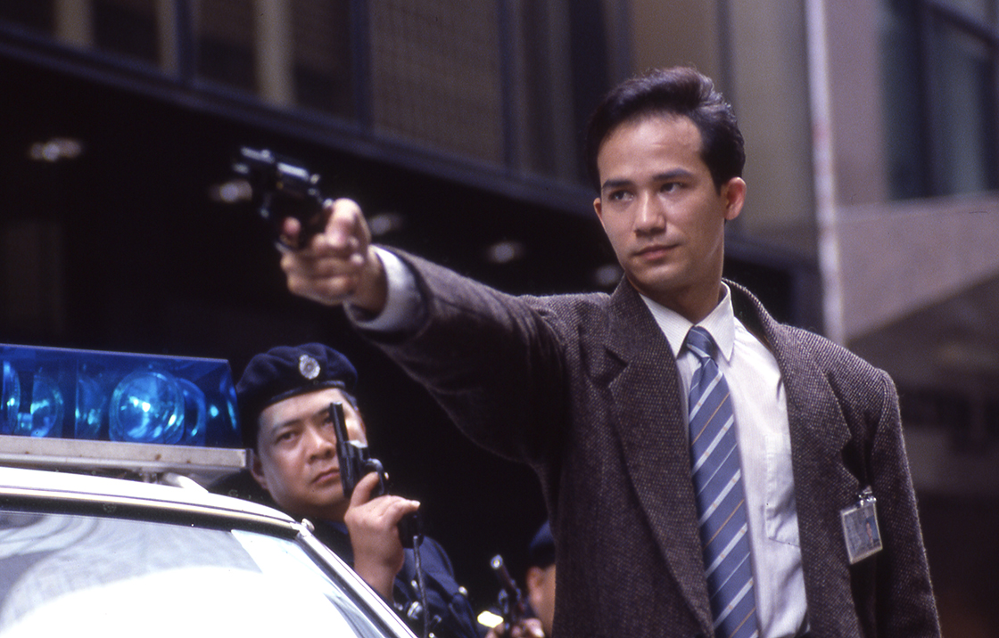FocusHKfilm's tweet photo. So excited to be screening THE BIG HEAT @TheGardenCinema 24 May, one of the great hidden gems of 80s Hong Kong action cinema, a dark, cynical reflection of John Woo's heroic bloodshed, a city on the brink of the abyss, chaos, carnage and betrayal 🥃
https://t.co/PKg05xMO6B https://t.co/WBVYaFJe2P