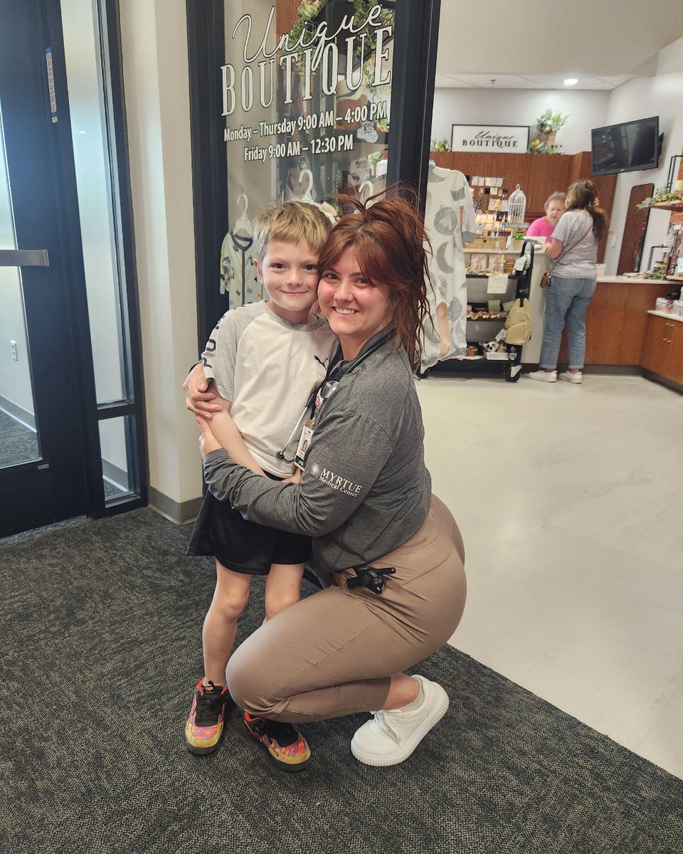 HCSDElem's tweet photo. Myrtue Hospital hosted 1st grade students for tours during National Hospital Week. We had fun learning about all the jobs people do! https://t.co/eblu5EOeRj