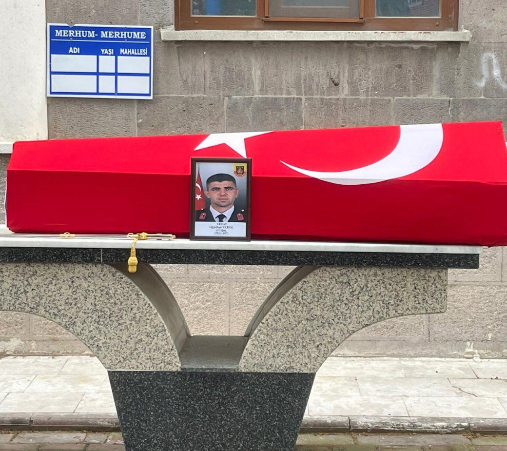 Tarık tweet media